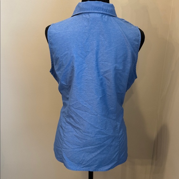 The North Face Sleeveless Button Down Shirt Size Large - Picture 2 of 5